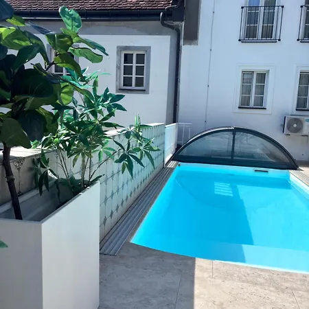Palais Wieserfeld Apartment *