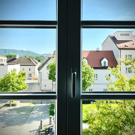 Palais Wieserfeld Apartamento *